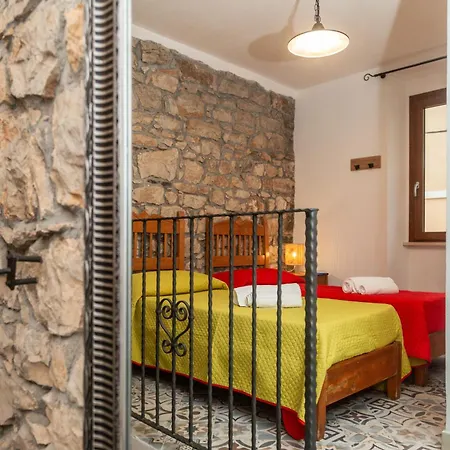 Climbing House Διαμέρισμα *